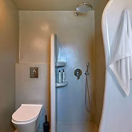 Hotel Tatakis Design Hotel, Firá