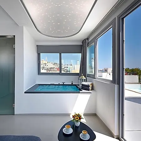 Hotel Tatakis Design Hotel,