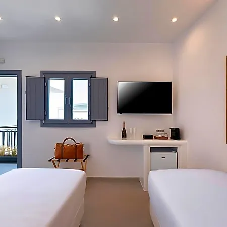 Hotel Tatakis Design Hotel,